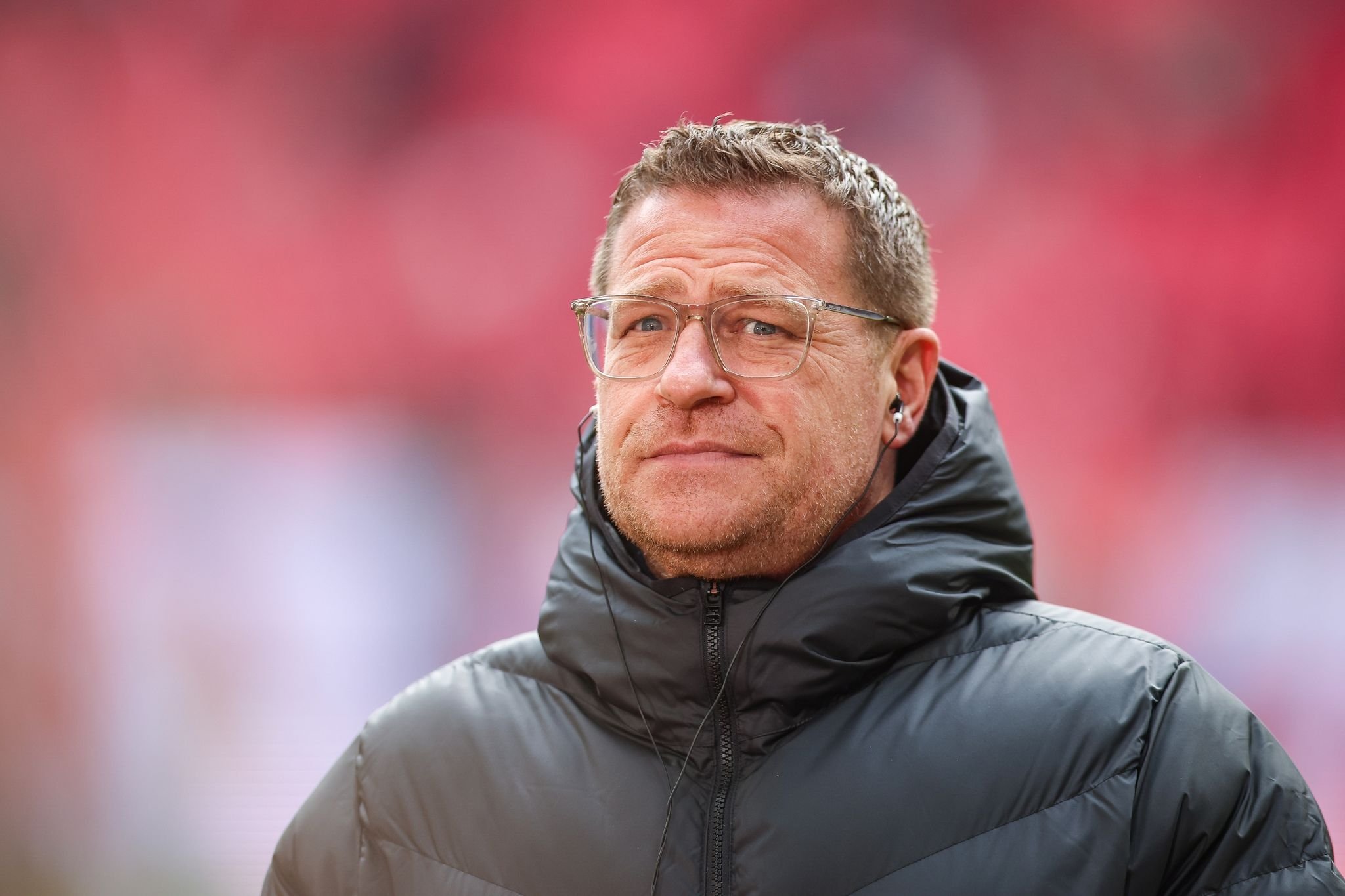 FC Bayern Weiter Ohne Kommentar Zur Personalie Eberl