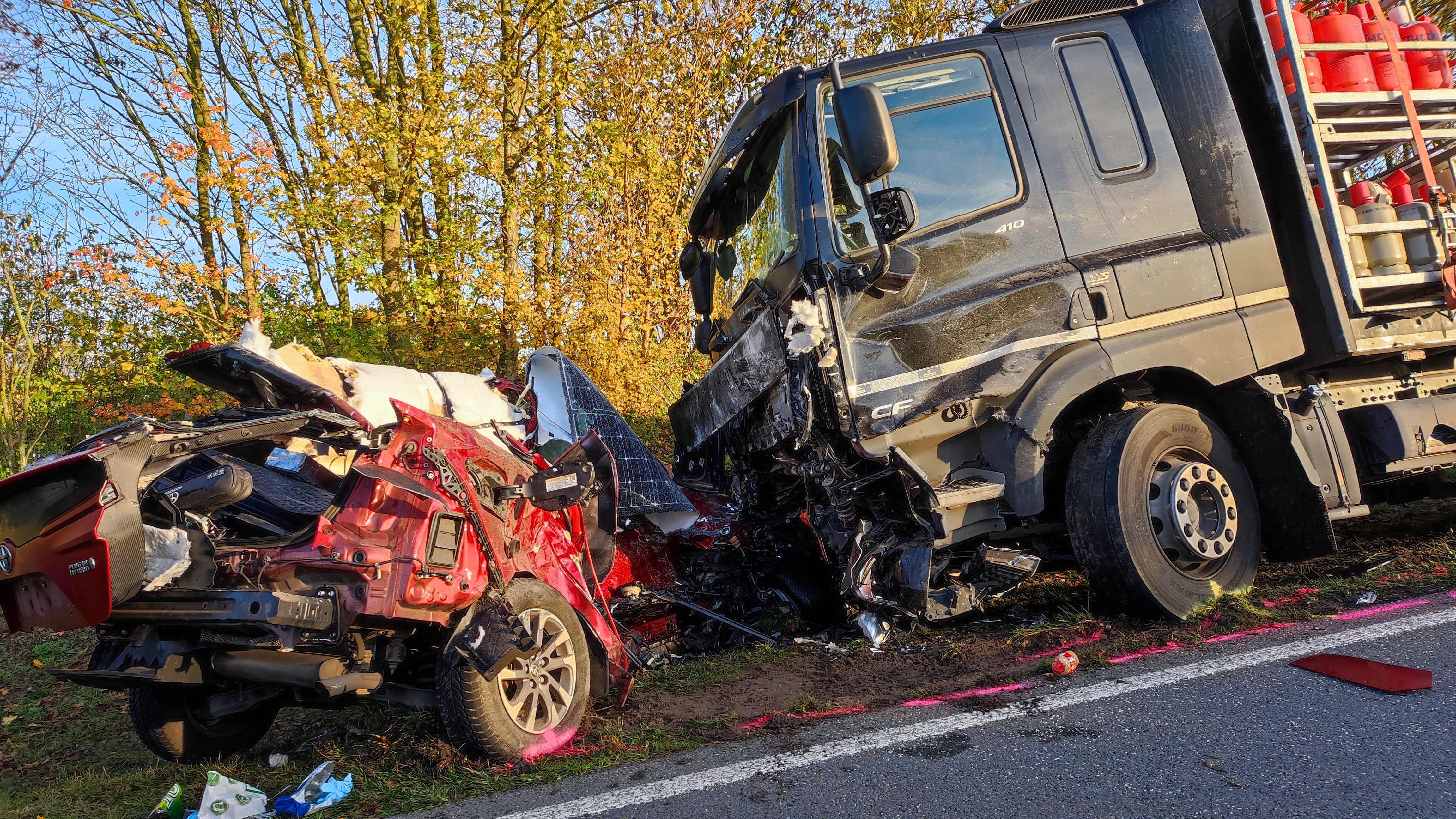 Ochtrup: 27-Jährige Stirbt Bei Schwerem Unfall Auf B54