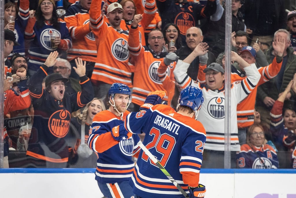 NHL Edmonton Oilers schlagen Meister Vegas
