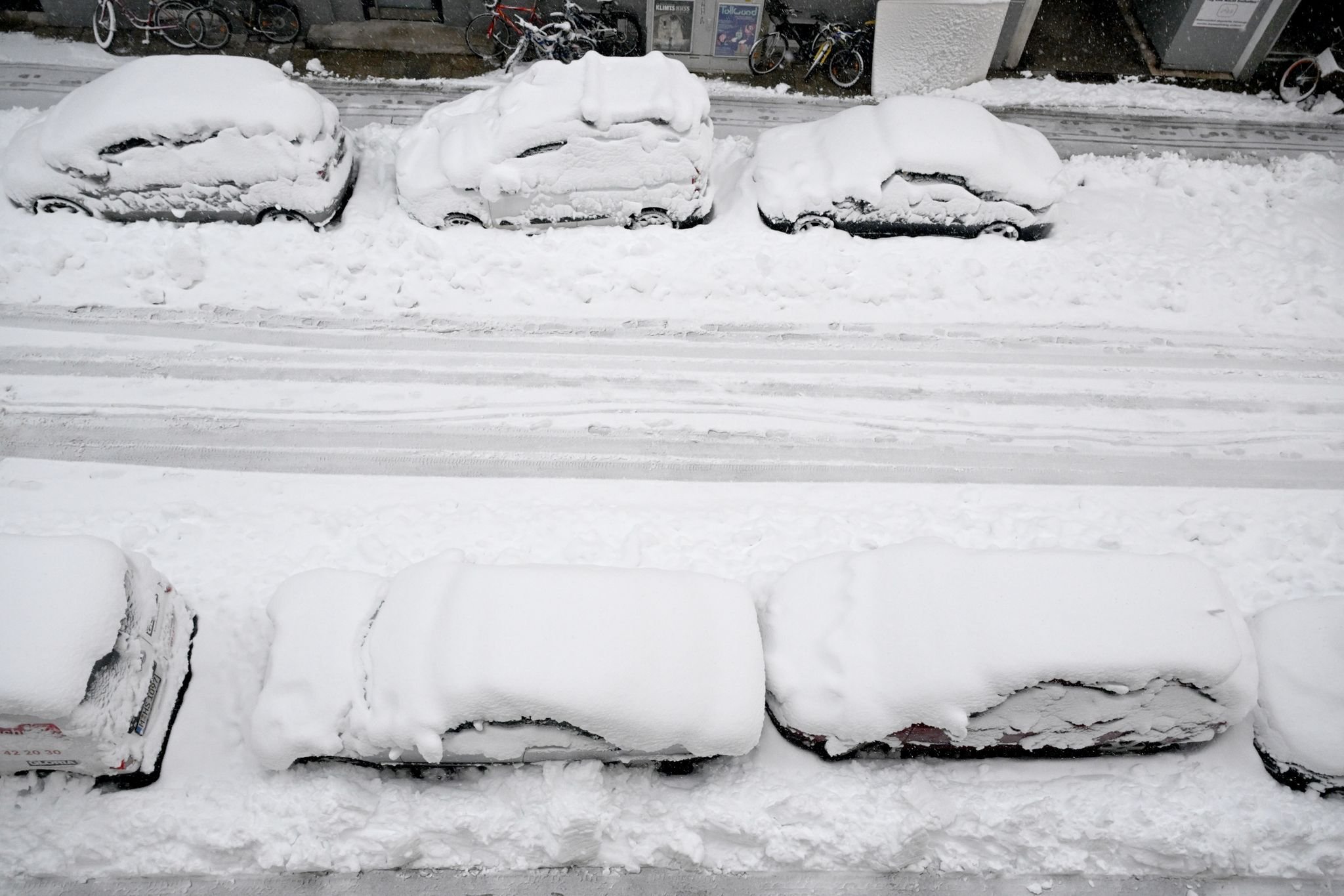 Schnee Und Eis Legen Verkehr In Bayern Lahm