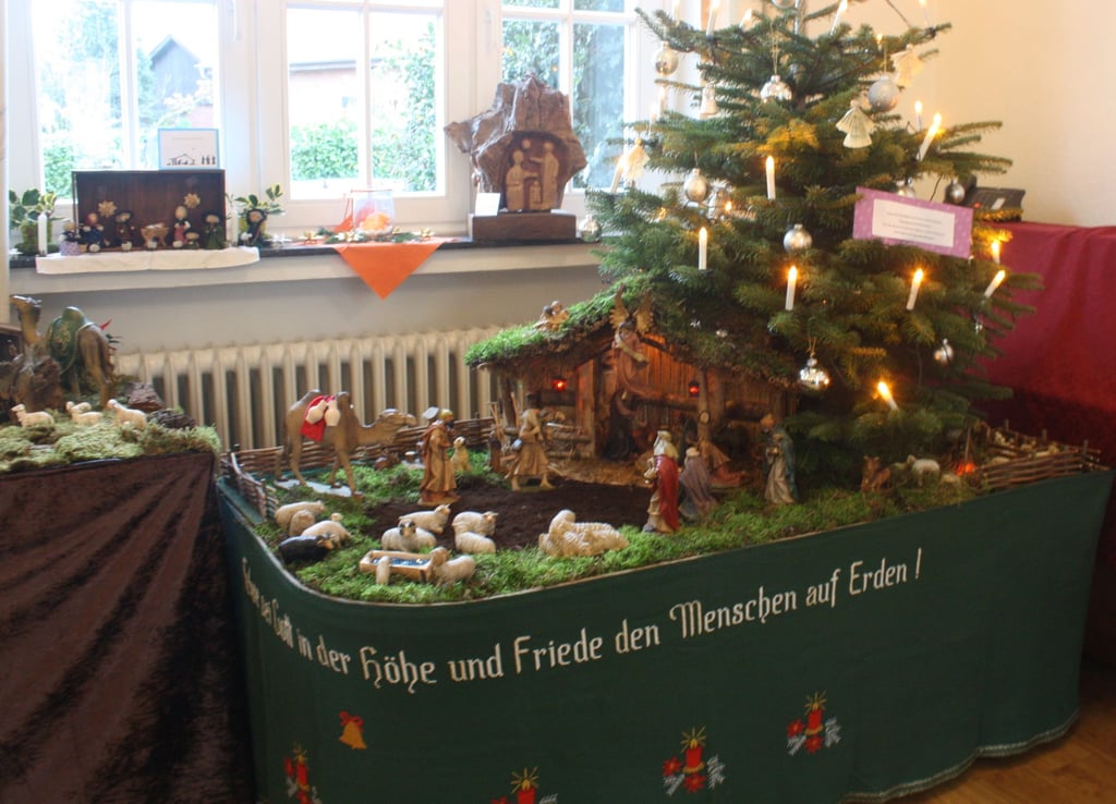 Krippen mit Detailliebe und Geschichte