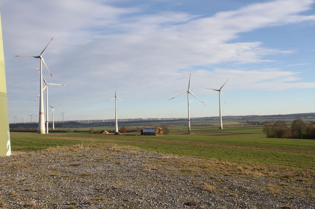 Investors Face Hurdles in Developing Wind Turbines Outside Priority Zones in Germany