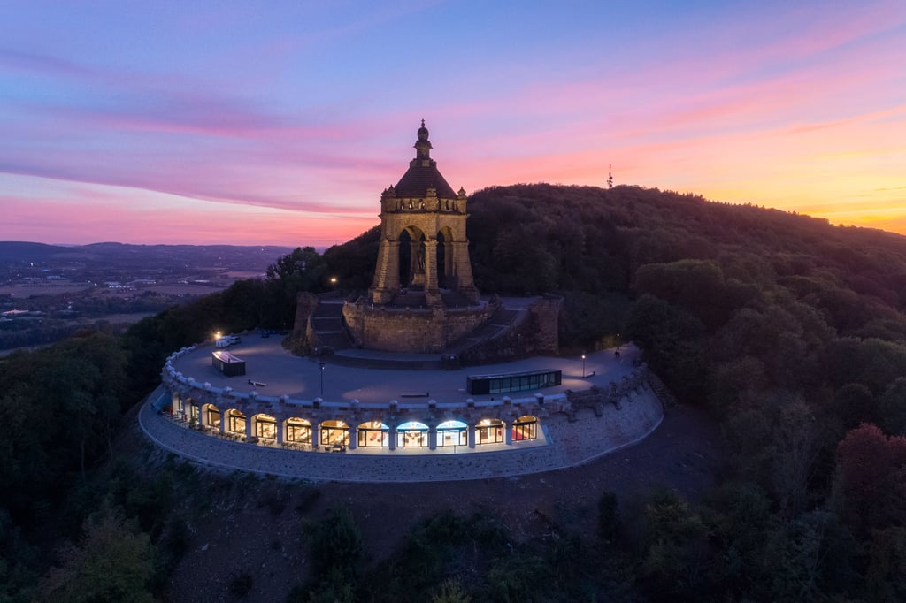 Porta Westfalica Pächterwechsel am KaiserWilhelmDenkmal