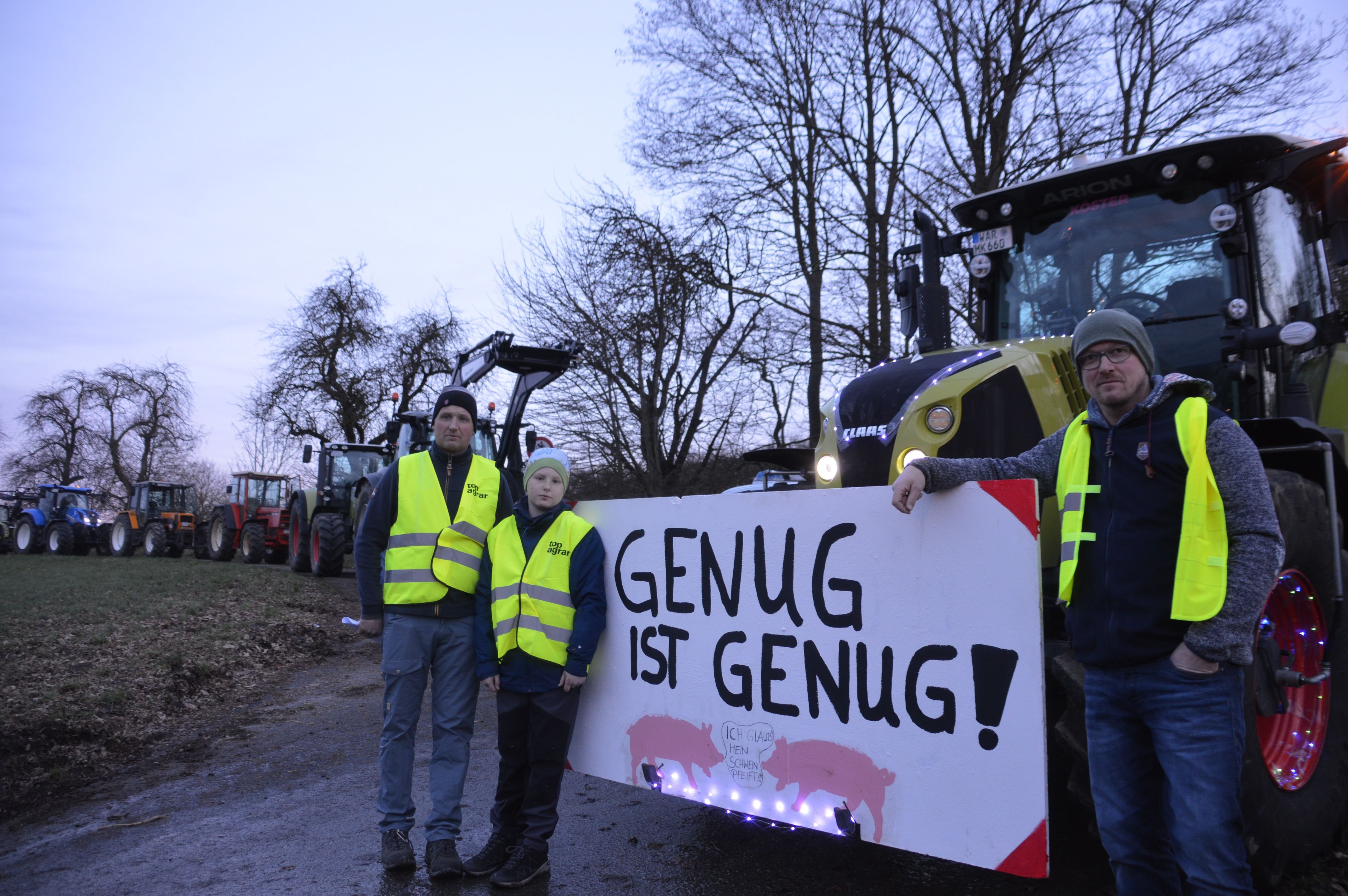 Bauern-Demo In Warburg: Mit Trecker-Korso Gegen Agrar-Kürzung