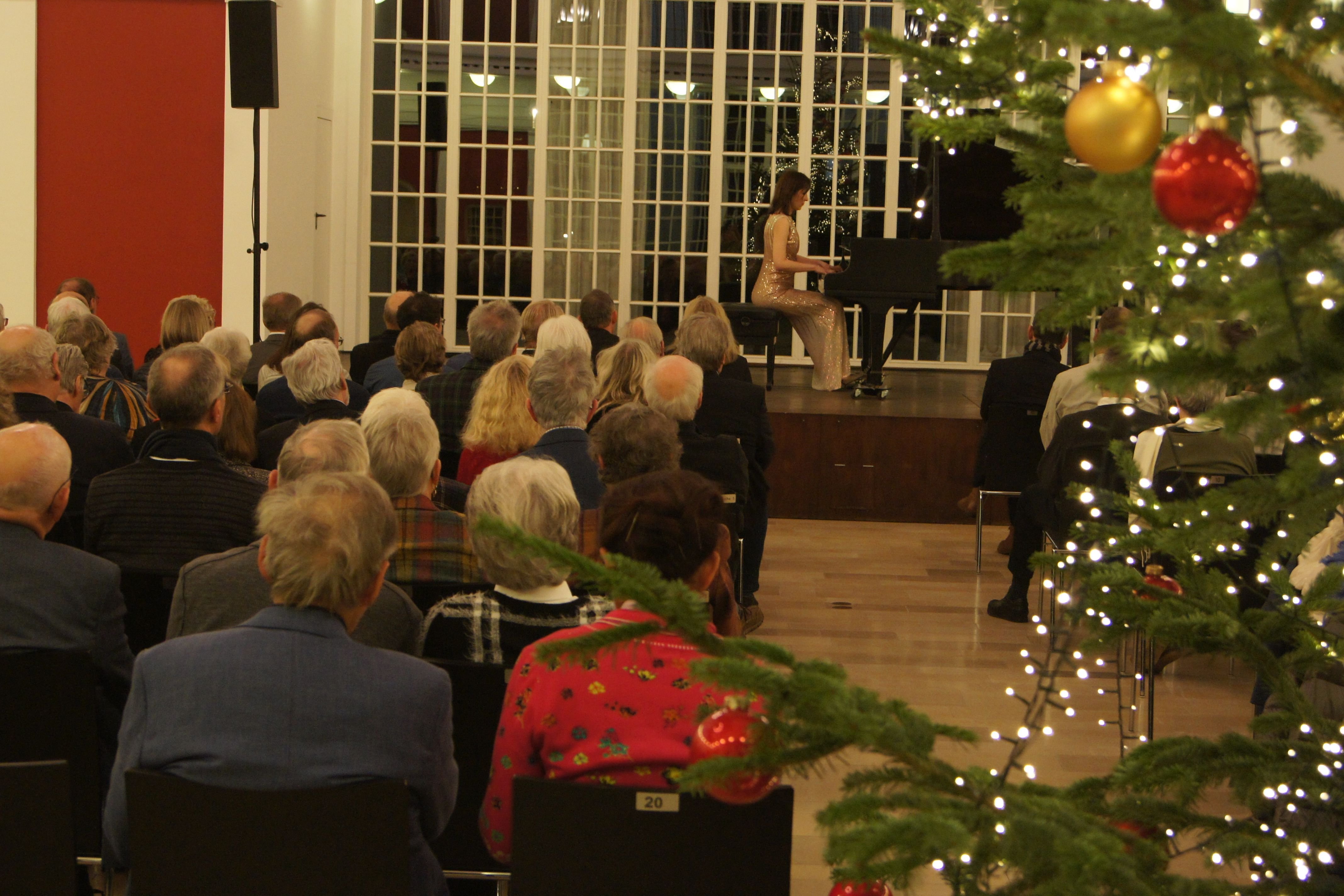 Bad Oeynhausen: Festliches Silvesterkonzert In Der Wandelhalle