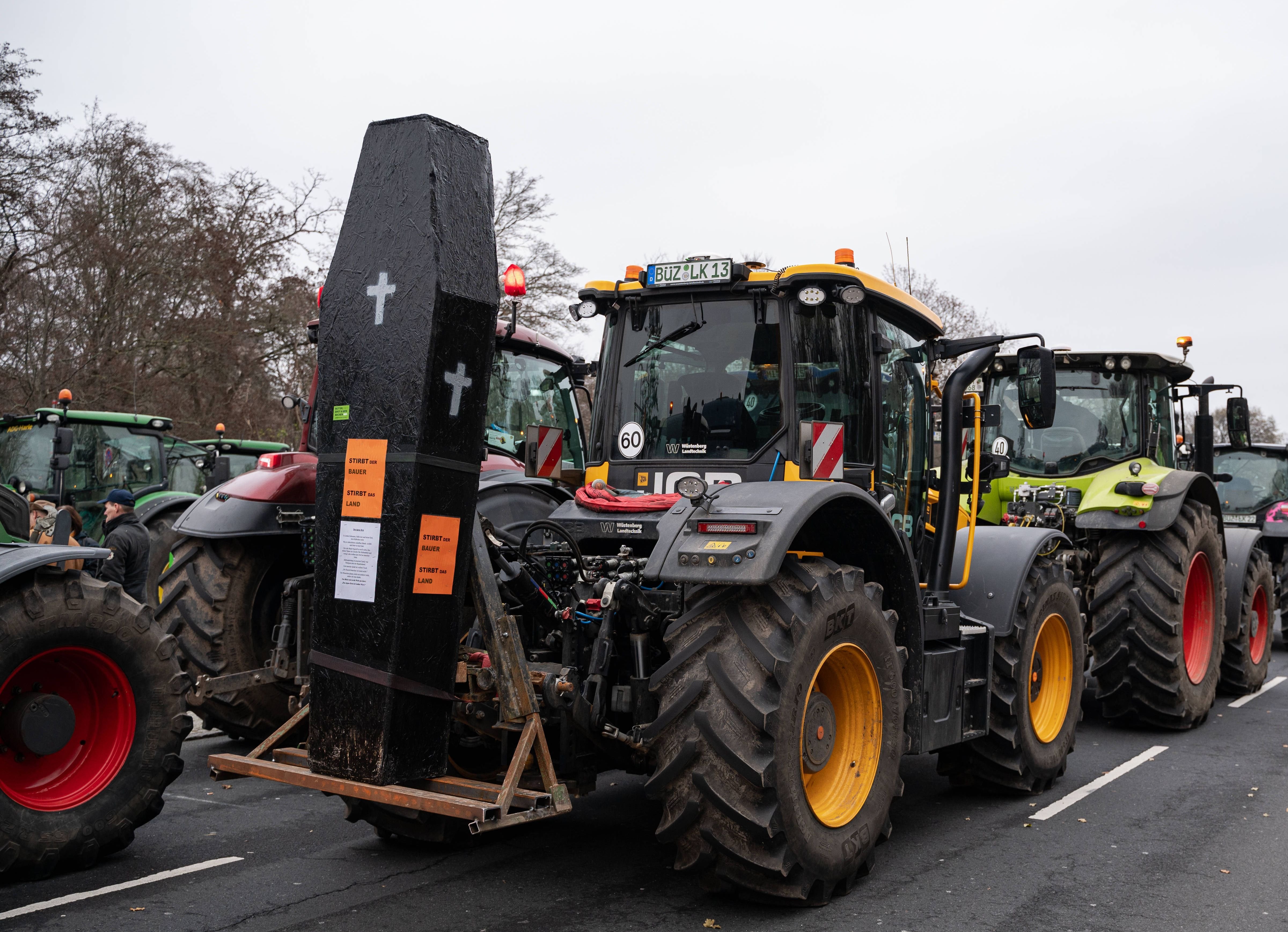 Protestaktionen: Legen Bauern Und Landwirte Das Land Lahm?