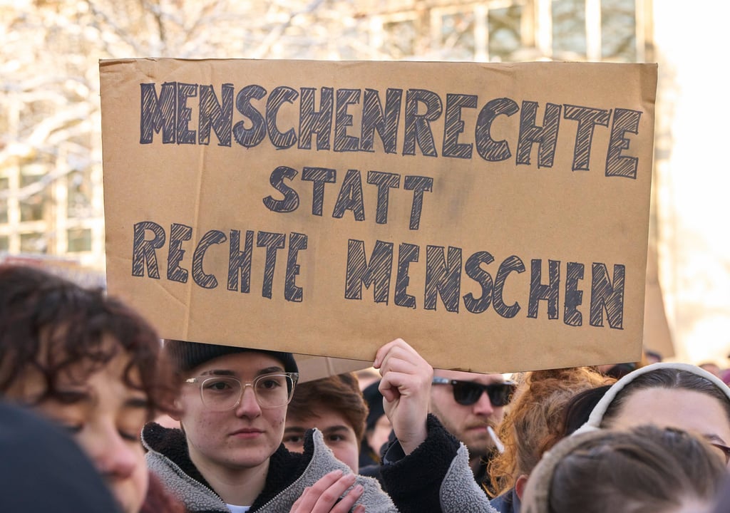 Paderborn DemokratieBündnis informiert über rechtsextreme Strukturen