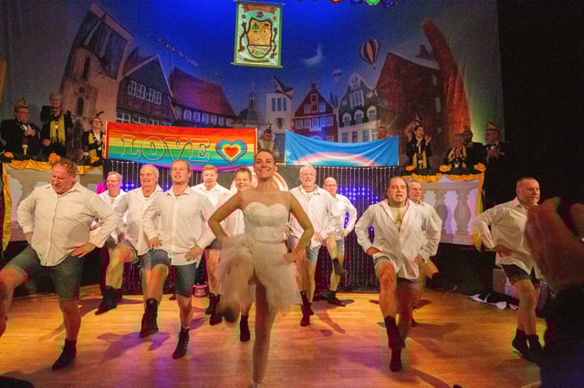  Karneval in Telgte: Galasitzung der KG Schwarz-Gold 2024 