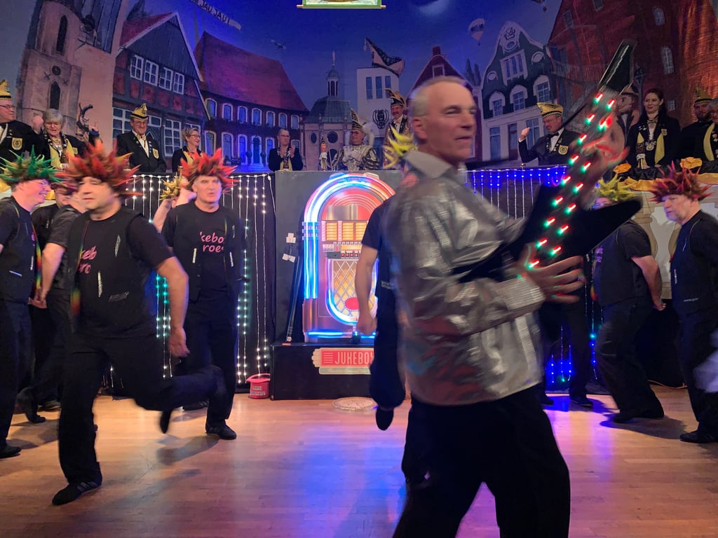  Karneval in Telgte: Galasitzung der KG Schwarz-Gold 2024 Illustration 