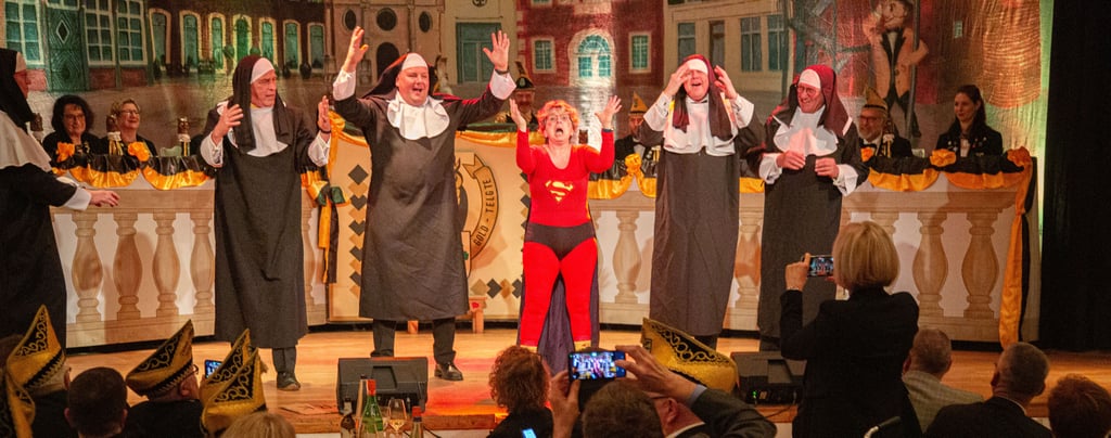  Karneval in Telgte: Galasitzung der KG Schwarz-Gold 2024 Motiv 