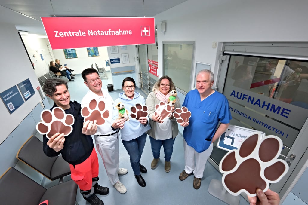 Herford: Eddis Pfoten weisen den Weg zur Kinder-Notaufnahme