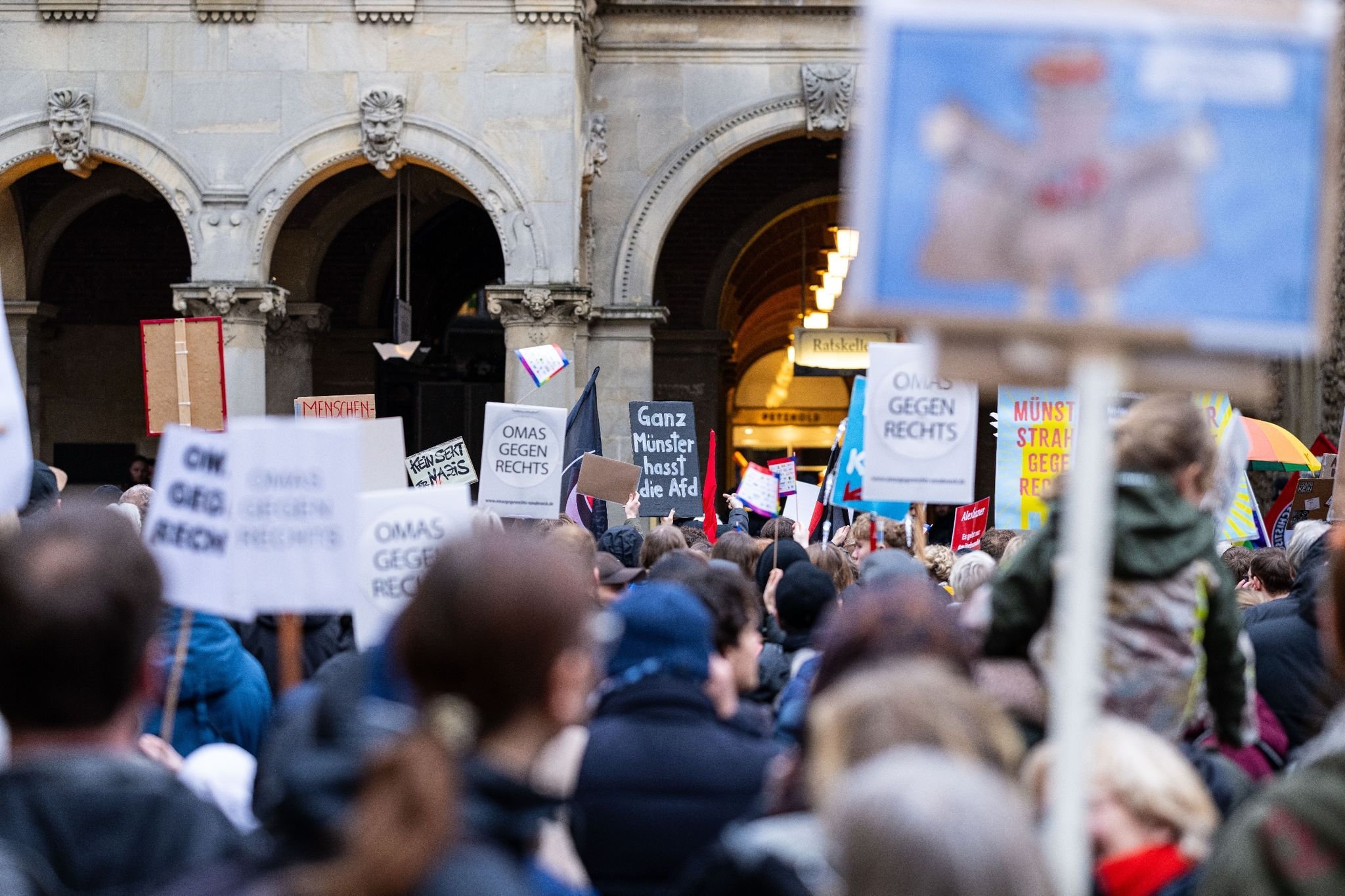 30.000 Menschen Demonstrieren Gegen Rechtsextremismus