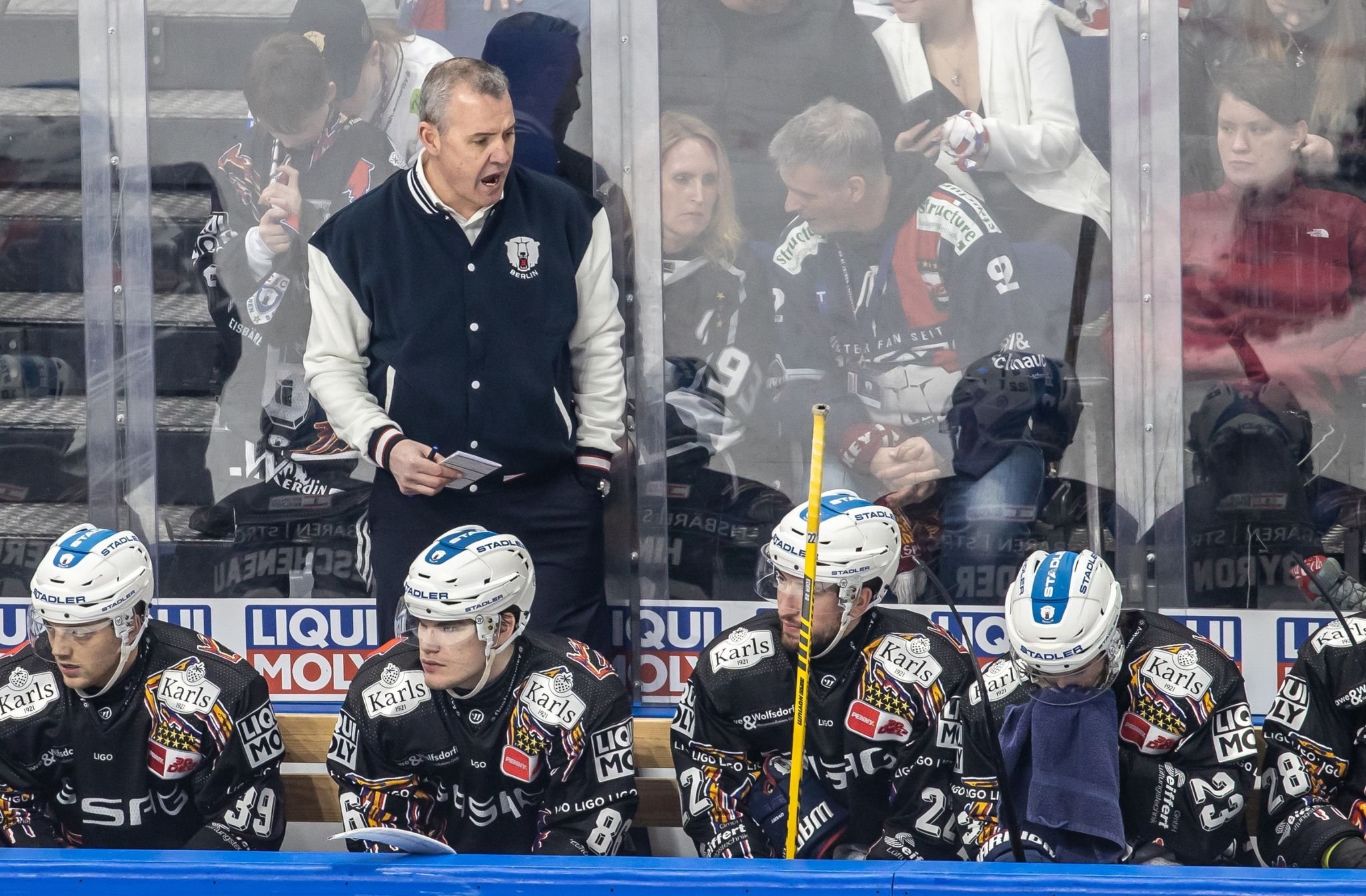 Eisbären Und Bremerhaven Für DEL-Viertelfinale Qualifiziert