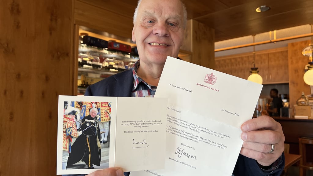 Münsteraner erhält Post vom britischen König Charles III.