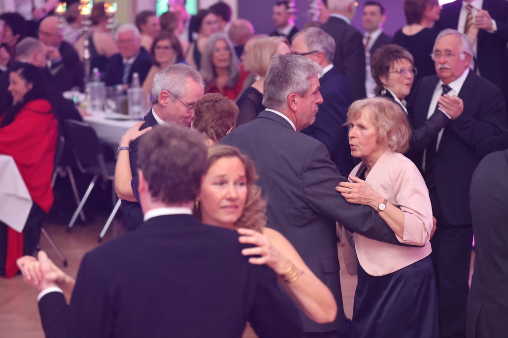 Fotostrecke zum Jägerball in der Stadthalle Brakel