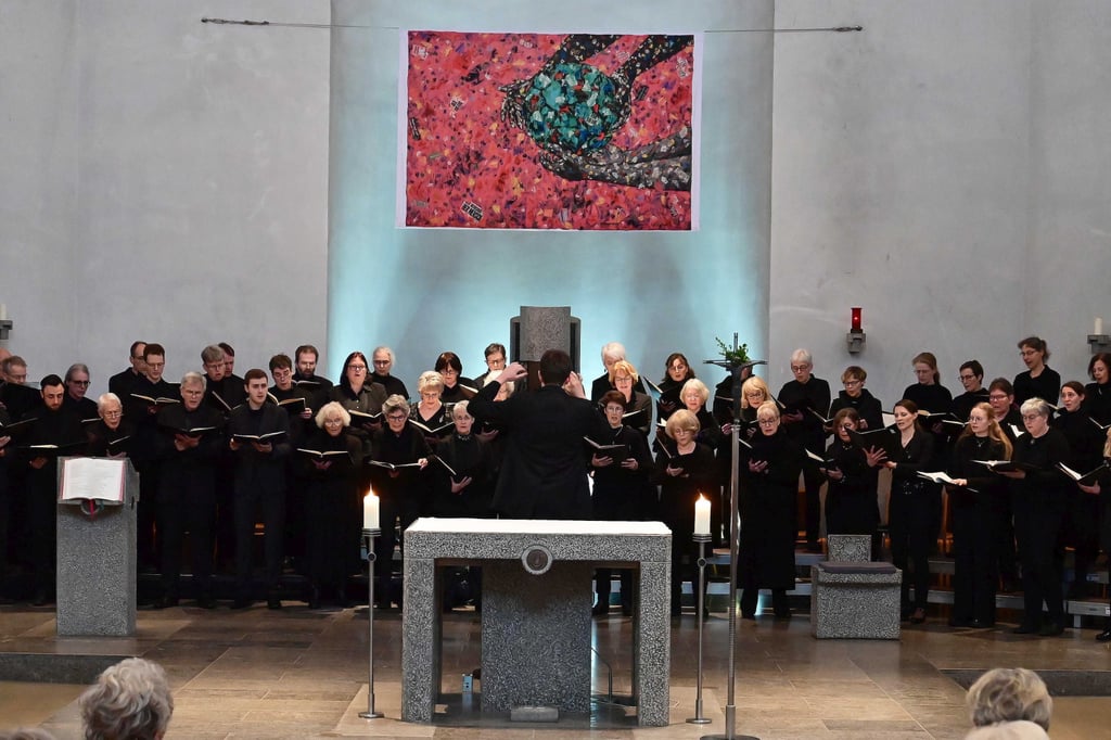 Paderborn Abdinghofkantorei konzertiert mit Werken von Fauré und Duruflé