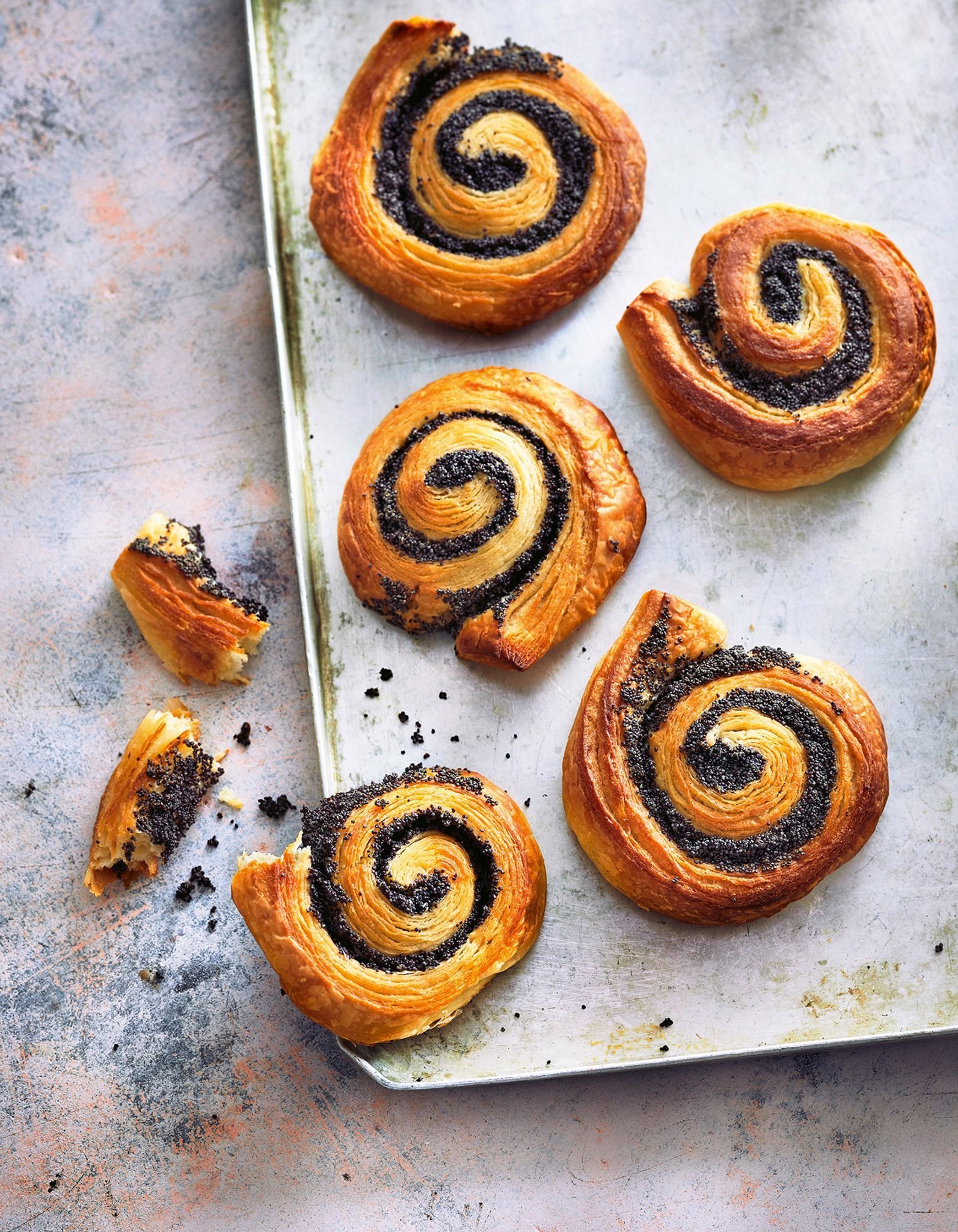 Aus Plunderteig: Rezept für Mohnschnecken