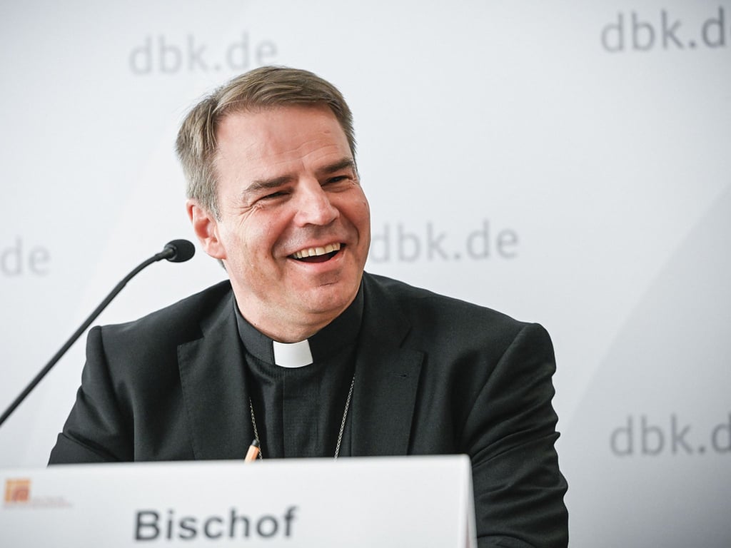 Oster-Witz von Bischof Oster knackt die Millionen-Marke