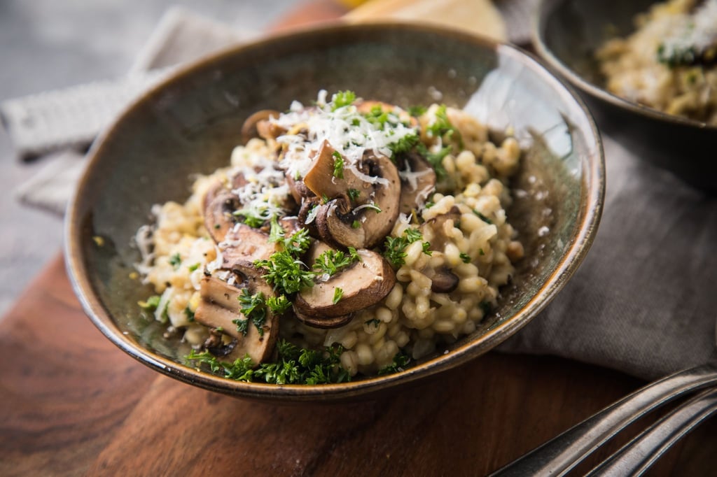 Rezept für Graupen-Risotto mit Pilzen und Petersilie