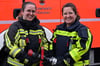 Zwei Frauen an der Feuerwehr-Spitze in Münster: Sabrina König (rechts) ist neue Löschzugführerin  in Kemper, und Schwester Julia hat nun den Vorsitz im Stadtfeuerwehrverband inne.