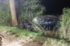 Der VW Taigo war in der Nacht zum 14. April auf der B241 in den Graben geschleudert und gegen einen Baum gekracht. Zwei Kinder starben, die Ermittlungen laufen weiter.