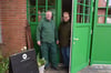 Michael Stücke (links) und Jochen Klinge öffnen am Himmelfahrtstag (9. Mai) die Tür zu ihrem neuen Hofladen.