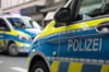 Mit einem Phantombild sucht die Polizei Münster nach einem Tatverdächtigen. Der Mann soll ein Geschäft ausgeraubt haben.