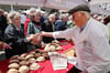 Tag des Deutschen Brotes: 100 Bäcker verschenken über 3000 Brote an Münsteranerinnen und Münsteraner.