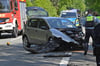 Zwei Motorradfahrer aus Schloß Holte-Stukenbrock sind bei einem Unfall an Christi Himmelfahrt auf der Paderborner Straße schwer verletzt worden.