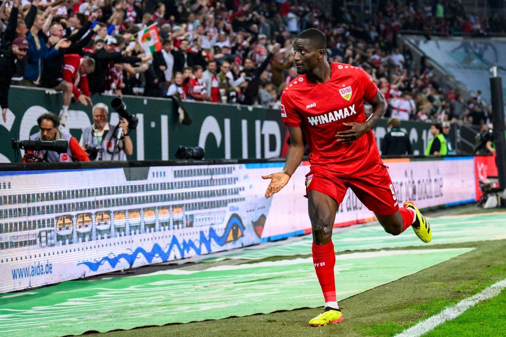 Kampf um Platz zwei VfB Stuttgart überholt die Bayern