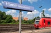 Ein Mann wurde von einem Zug Hauptbahnhof in Hamm überrollt – verließ danach aber unbemerkt das Gleisbett .