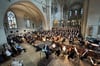 Mit dem Oratorium „Pfingstfeuer“ eröffneten der Philharmonische Chor sowie das Sinfonieorchester Münster am Freitagabend im Paulus- Dom in Münster das 98. Bachfest.
