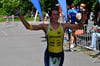 Sonja Kölsch durfte jubeln: Die Ausdauersportlerin vom RSV Osthelden gewann beim 13. Volksbank-Triathlon auf der Olympischen Distanz.