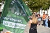 Weltweit hat sich die junge Klimaschutzbewegung „Fridays for Future“ einen Namen gemacht: Am Freitag in Münster geht sie mit dem lokalen Bündnis gegen Rechts, „Keinen Meter den Nazis“, auf die Straße.