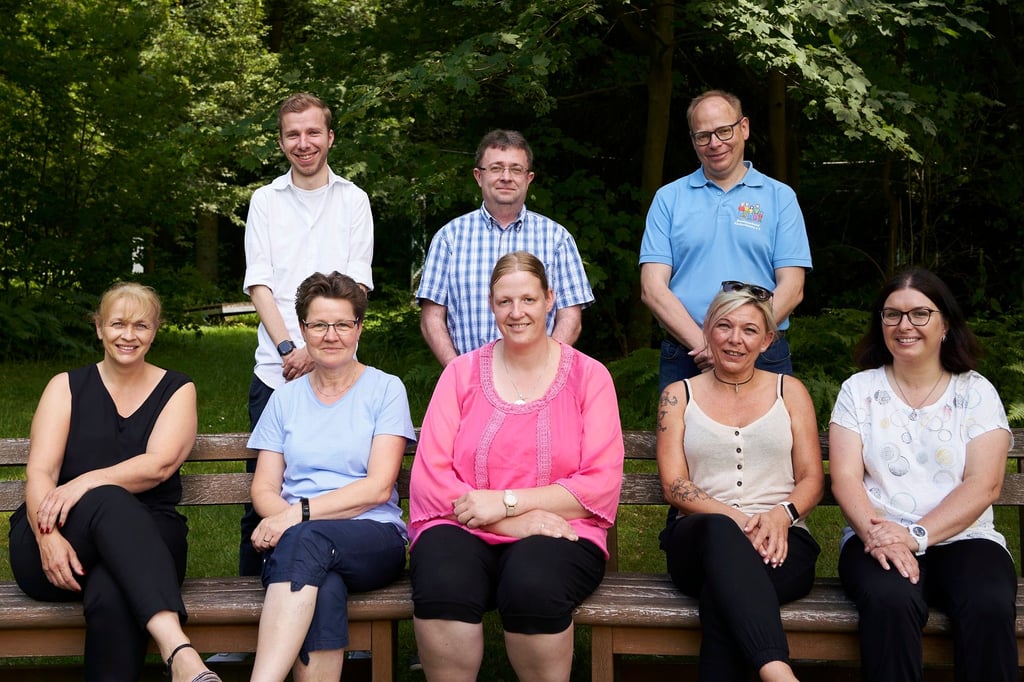 Der Vorstand des Bundesverbandes: Sandra Diergardt (2. Vorsitzende, v.l.), Tom Brösing (Schriftführer), Claudia Jankord (erweiterter Vorstand), Sven Sperling (1. Vorsitzender), Gabi Henke (erweiterter Vorstand), Bernd Himmelberg (Kassenwart), Martina Kiwitt-Ebert (erweiterter Vorstand) und Eva Behle (erweiterter Vorstand).