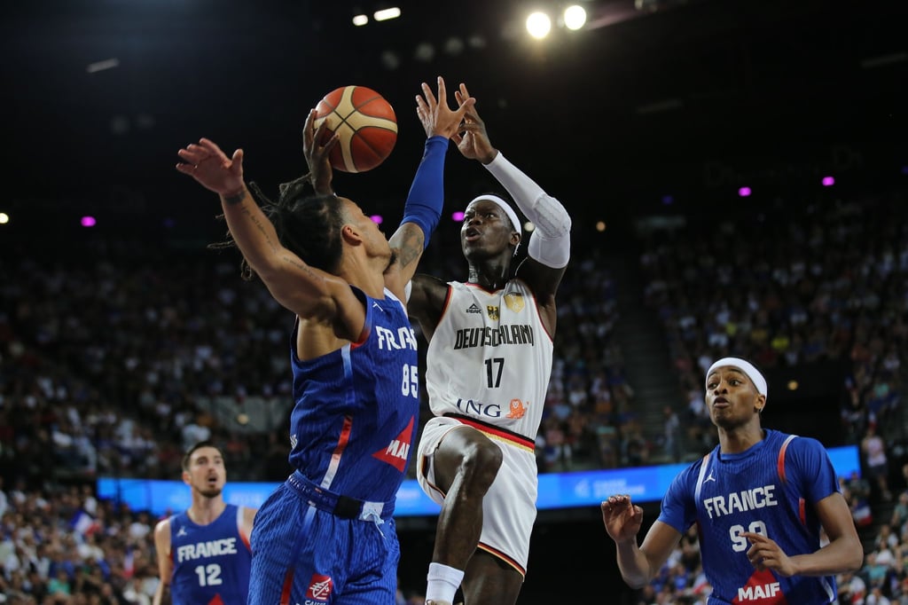 Retour en force : les basketteurs allemands s'imposent face à la France