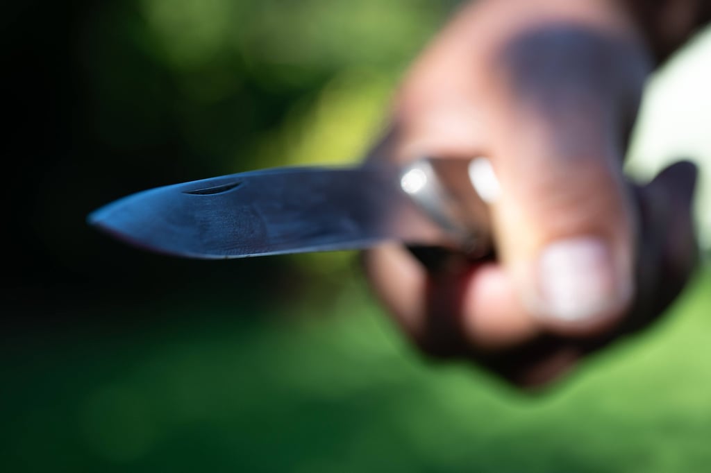 Radfahrer mit Messer bedroht Jugendliche in Versmold