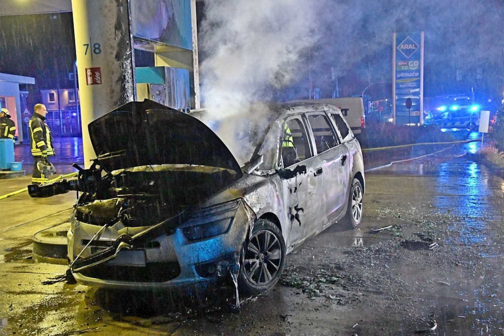 Tote Frau an Tankstelle: Haftbefehl gegen Ehemann erlassen