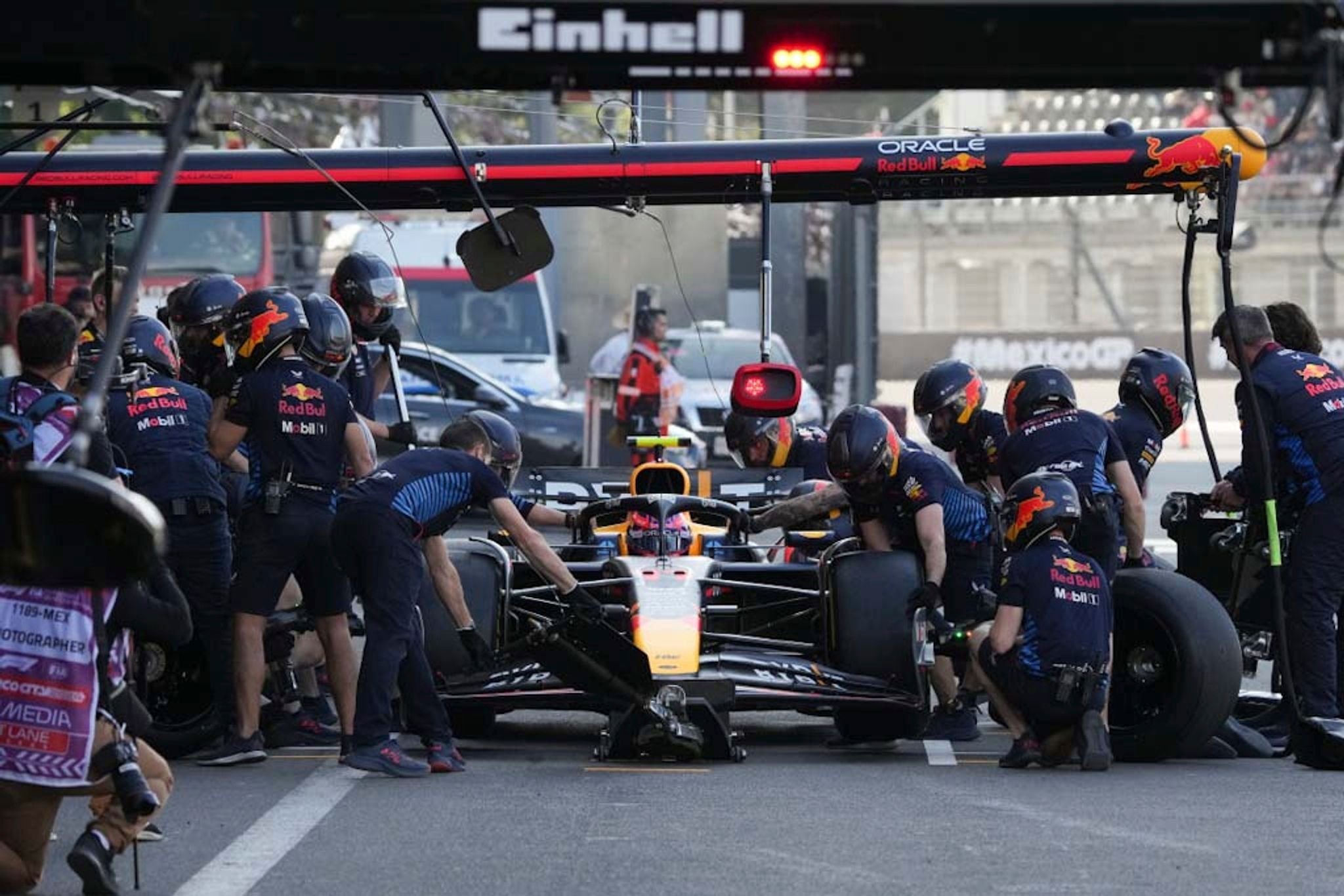 Sainz Auf Pole In Mexiko - Verstappen Zweiter Vor Norris