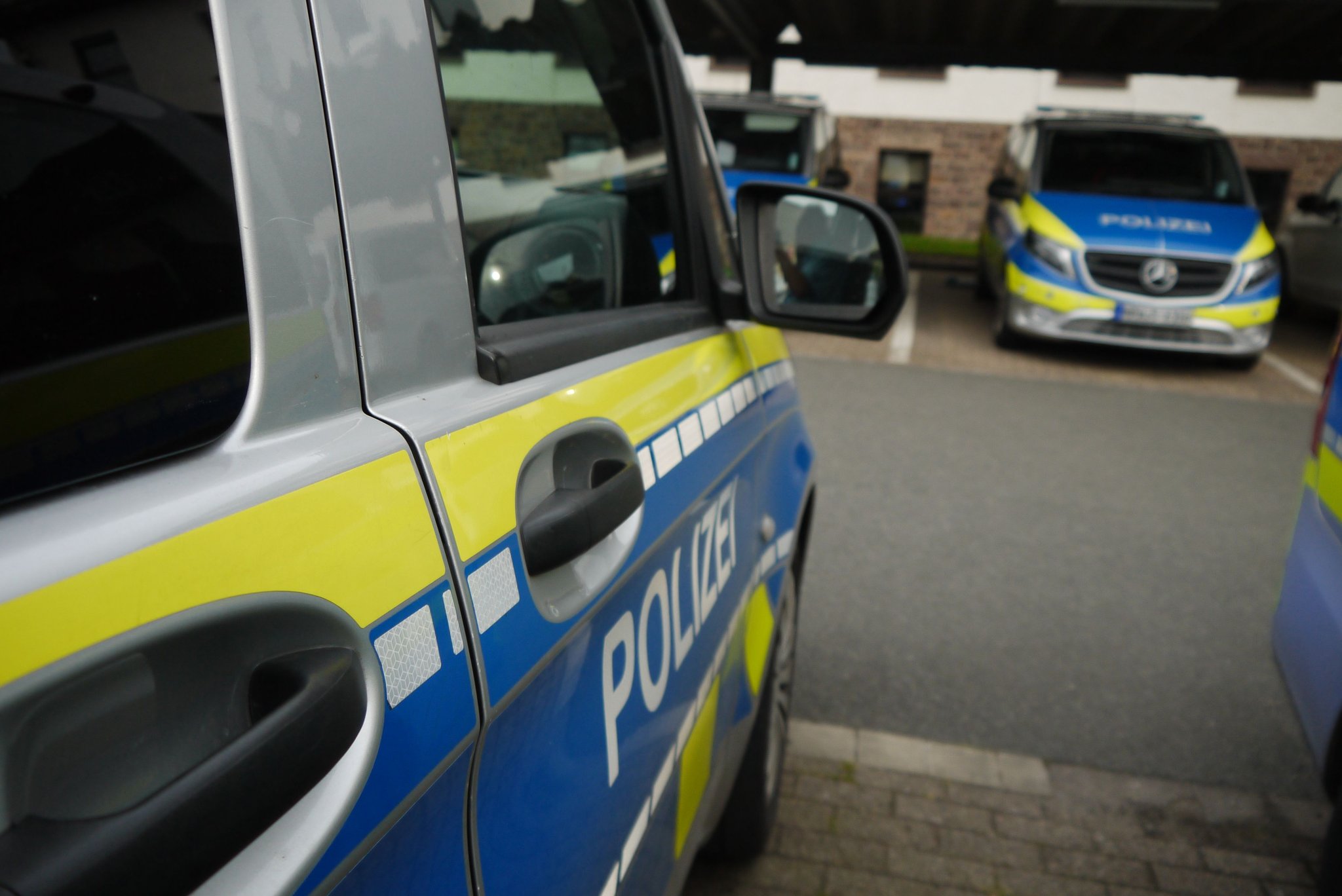 Warendorf Frau entblößt Po und randaliert in Imbiss