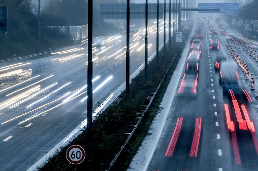 weihnachtsverkehr-so-umgeht-man-stau-und-parkplatznot