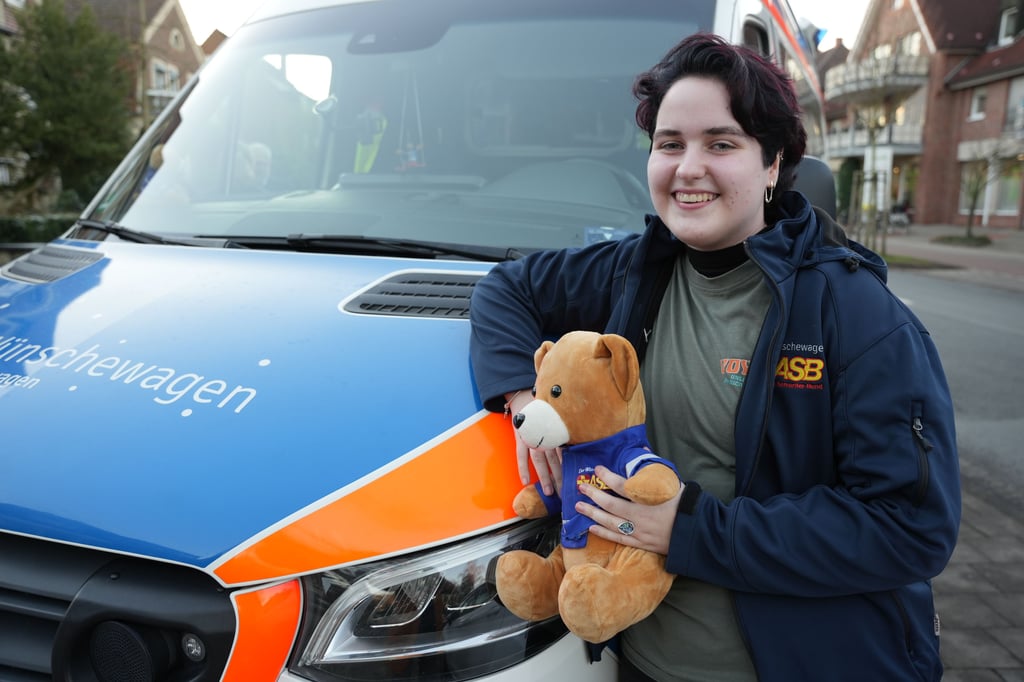 „Unsere kleine Heldin“ – Schülerin Emmy spendet wieder Tausende Euro