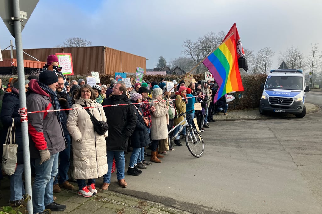 Proteste-gegen-Querdenker-Autokorso