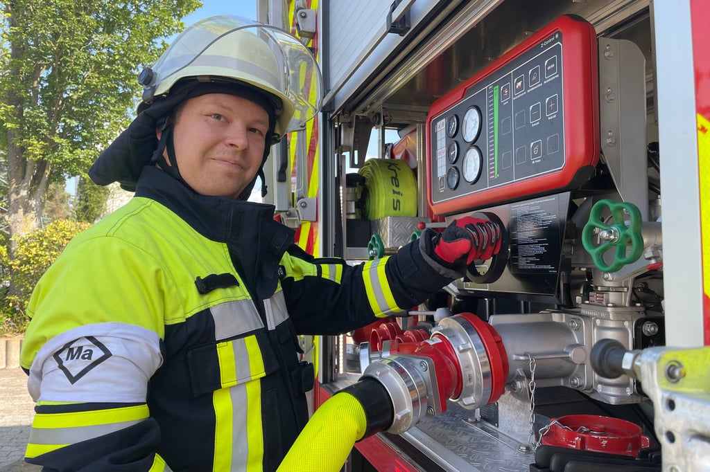 Feuerwehr-Enger-l-dt-zum-Mitmachen-ein