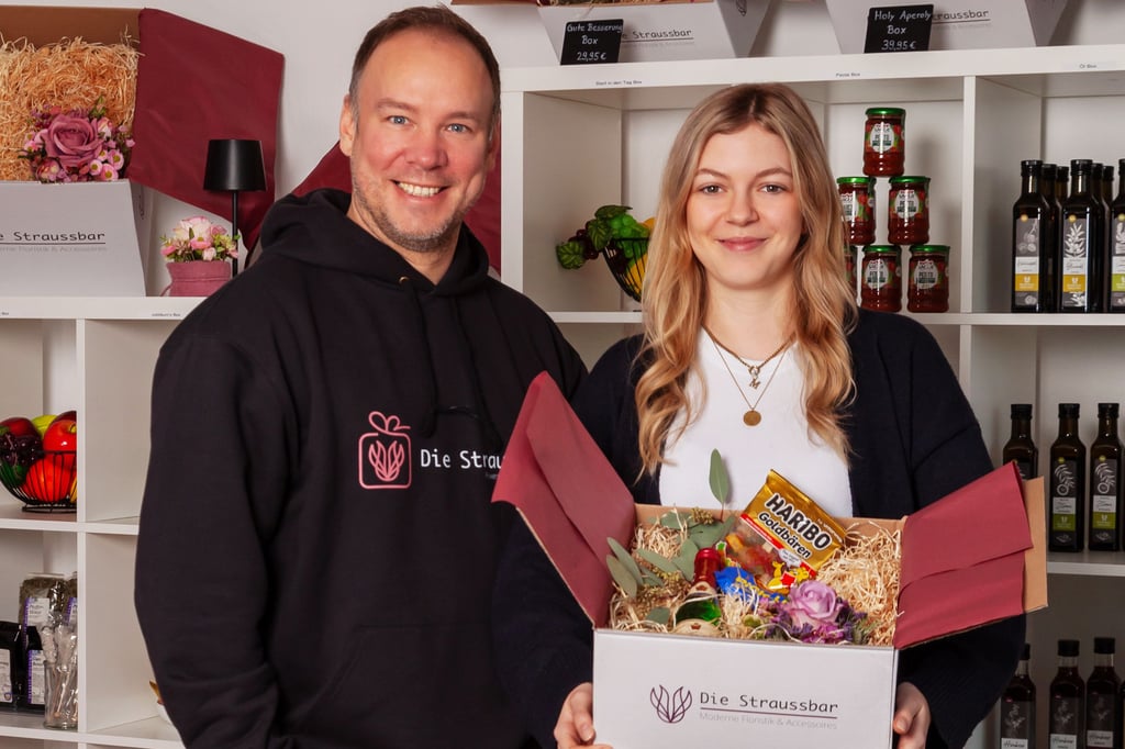 Höxter Eröffnung des neuen Ladens „Straussbox“ Adresse und