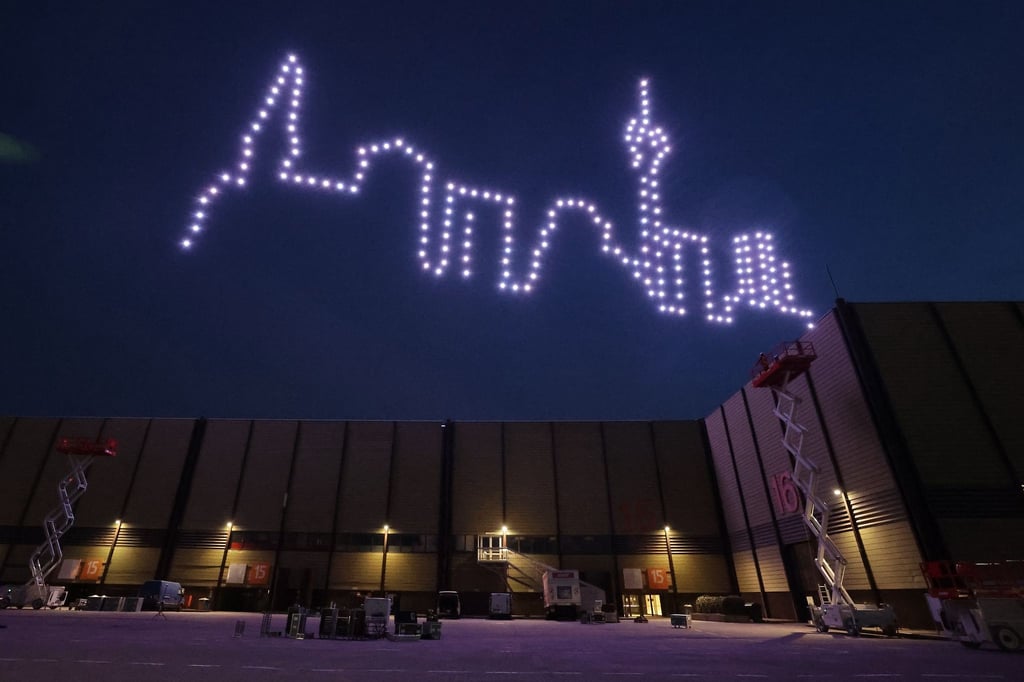 Lichtshow mit 200 Drohnen auf Düsseldorfer Messegelände