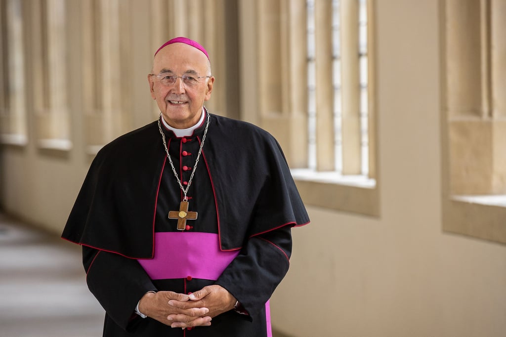 Münsters Ex-Bischof weint seinem Amt nicht nach