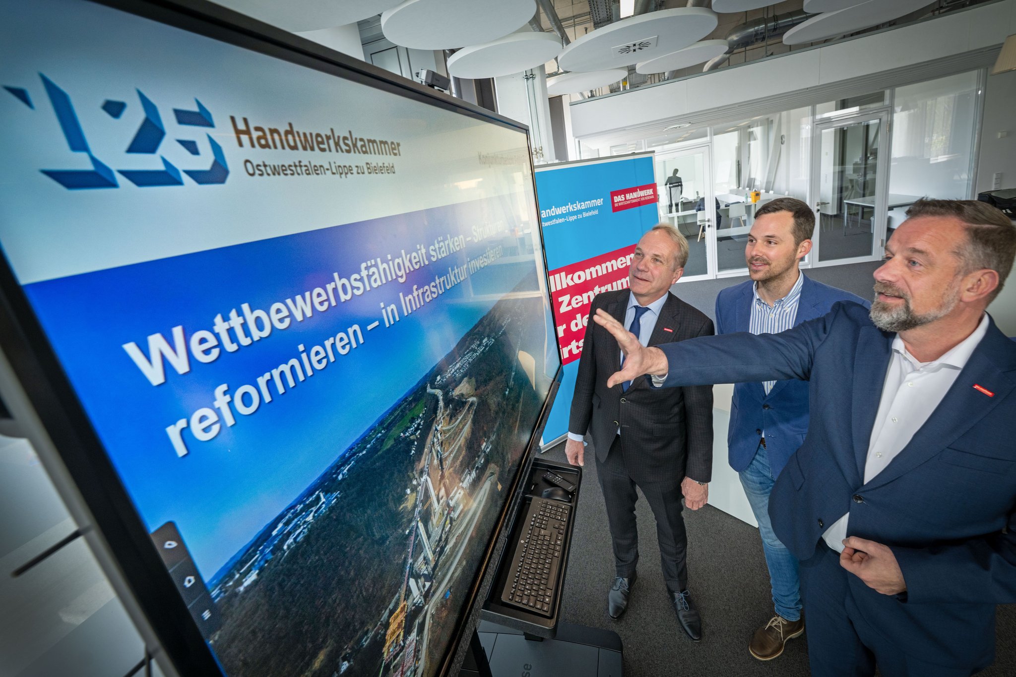 Bielefeld: Seitwärtsbewegung im Handwerk laut Konjunkturumfrage 2025