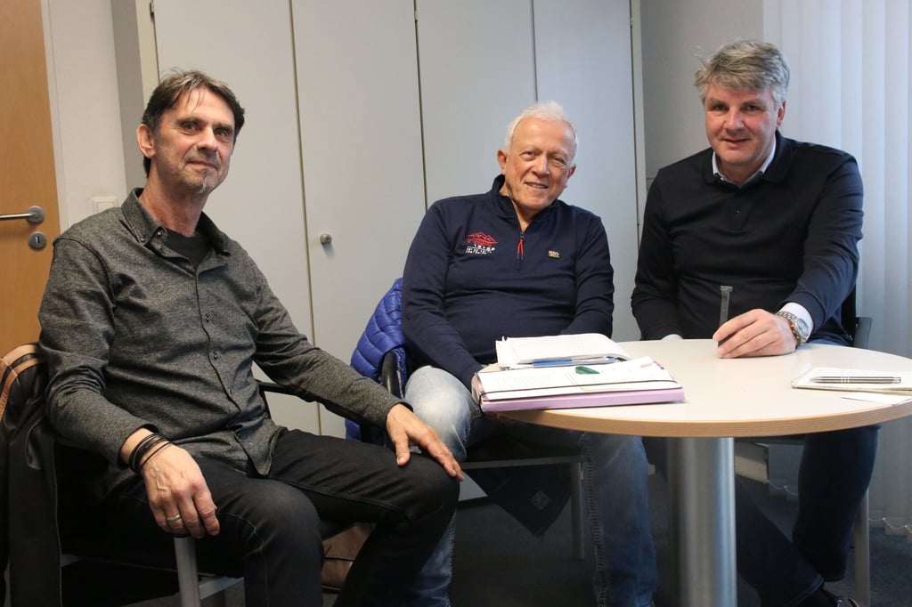 Kunstwerk an der Ems: Die letzte Reise für sehr alte Schienen