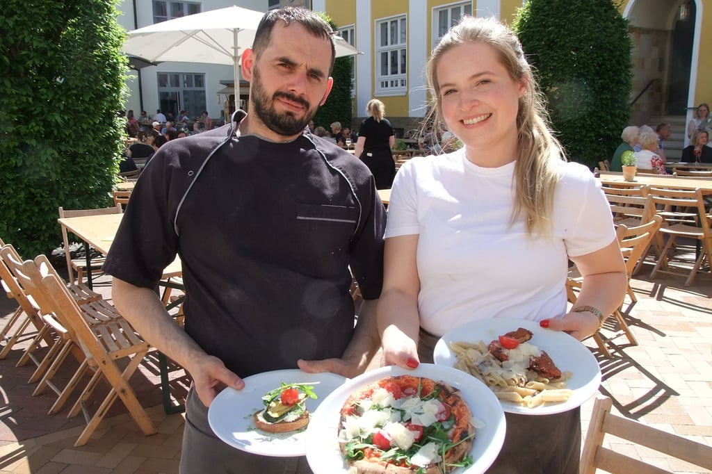 Gute-Laune-unter-Steinhagens-Sonne-Gourmet-Fr-hling-ist-er-ffnet